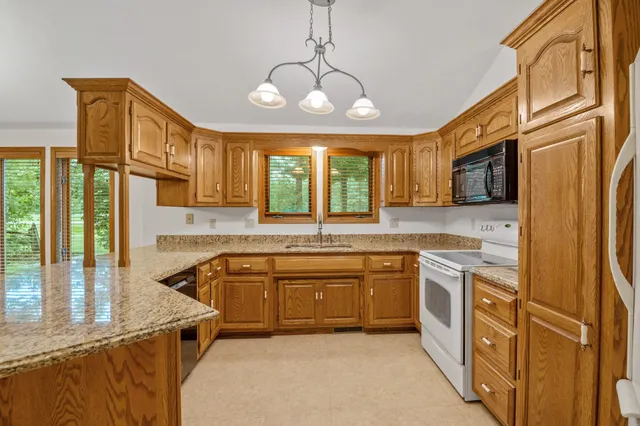 $479,000 | 3081 Big Timber Circle, Suamico, WI 54313