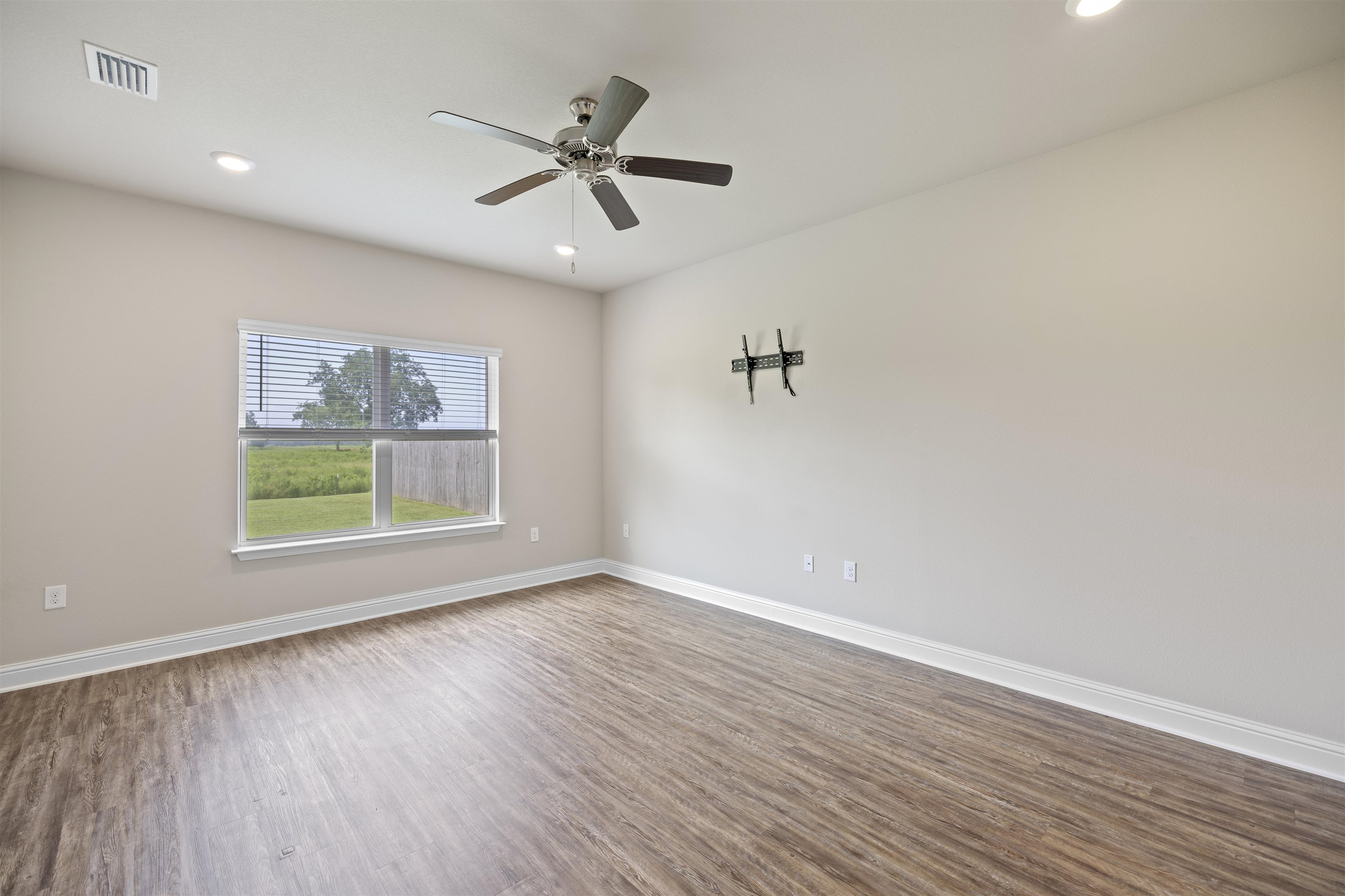 9336 Swan Point Road Daphne, AL 36526 - Photo 28 of 37