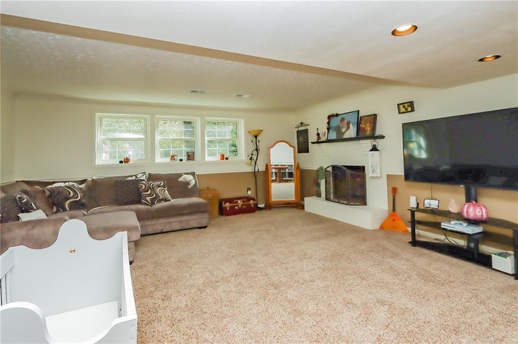 2157 Ramsey Road Monroeville, PA 15146 - Photo 18 of 20 Gallery Image 18