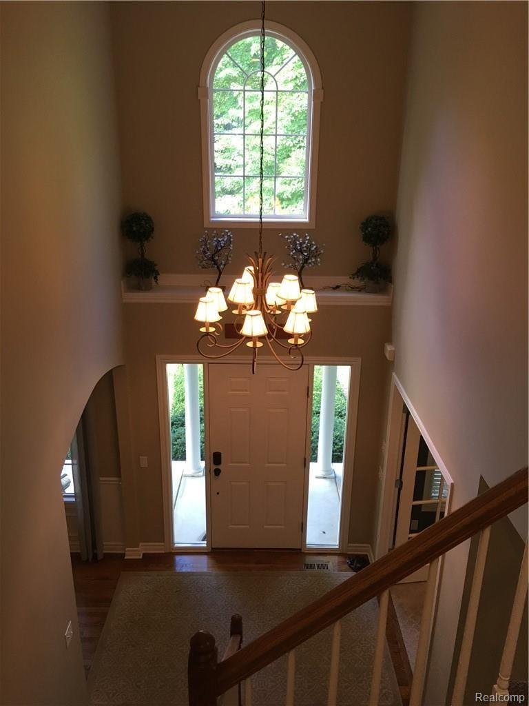 8209 Foster Road Clarkston, MI 48346 - Photo 12 of 30 two story foyer