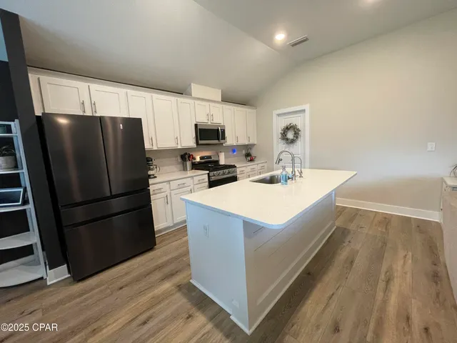 $2,500 | 226 Bayou Bend Lane, Panama City, FL 32404