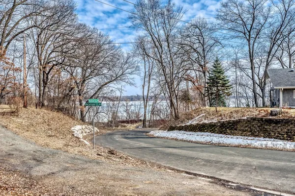 $565,000 | 19230 Larkspur Avenue North, Marine on St. Croix, MN 55047