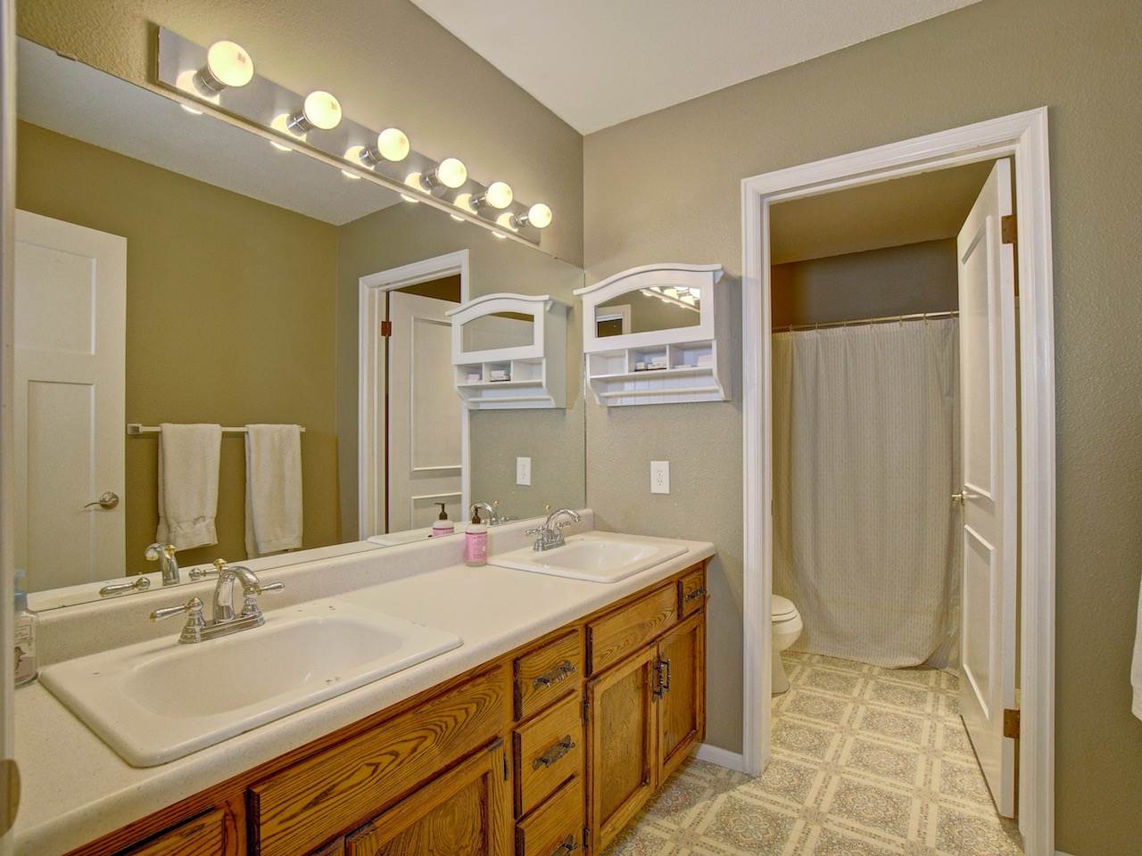 1979 East 7/8 Road Grand Junction, CO 81507 - Photo 28 of 39 Gallery Image 28