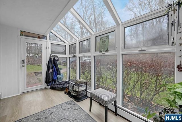 87 Upper Saddle River Road Montvale, NJ 07645 - Photo 3 of 18