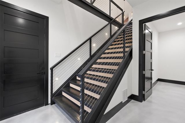 a view of an entryway