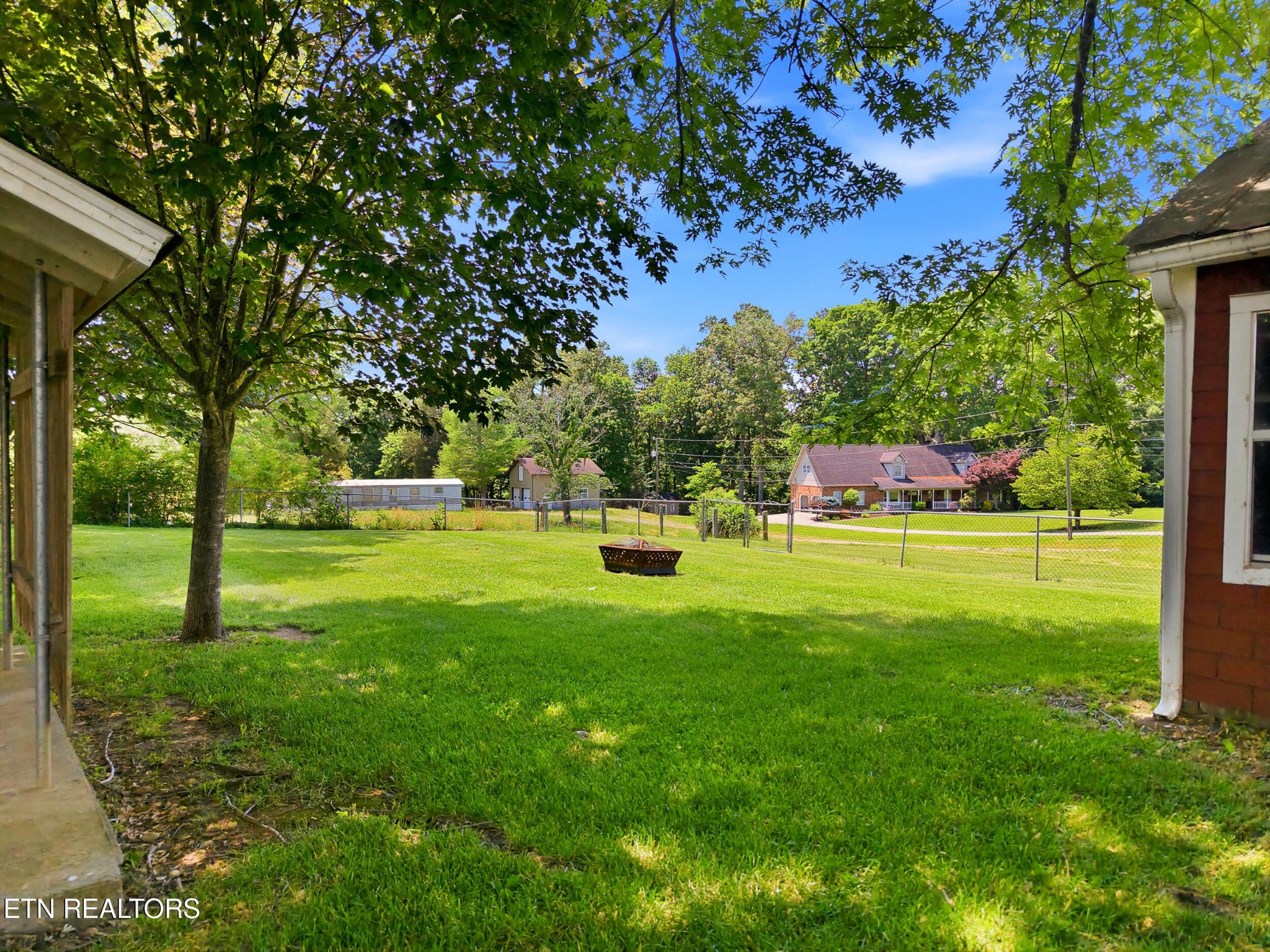 7805 Heiskell Road Powell, TN 37849 - Photo 37 of 45 Gallery Image 37