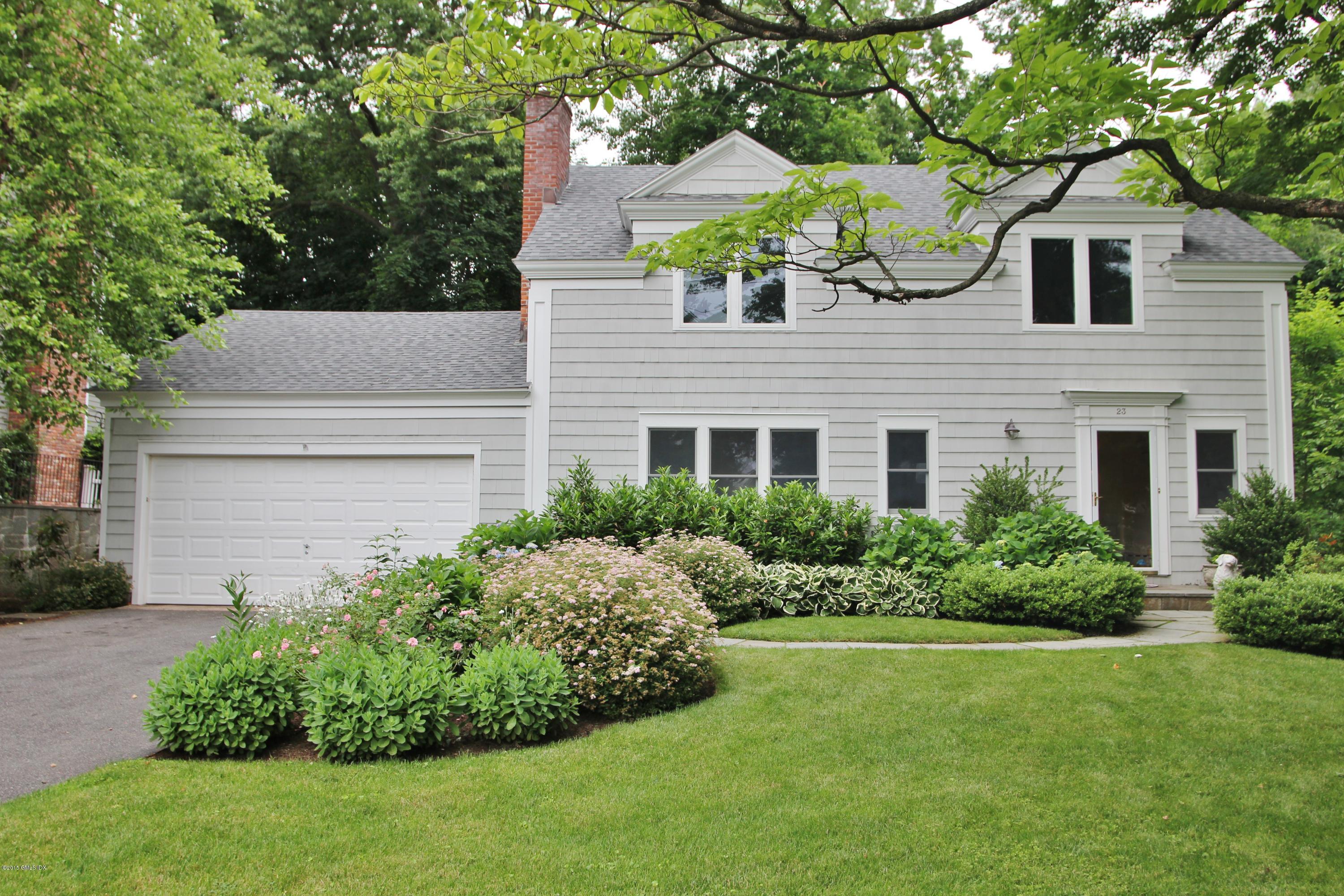 23 Dorchester Lane Riverside, CT 06878 - Photo 2 of 31 1 Main House 1
