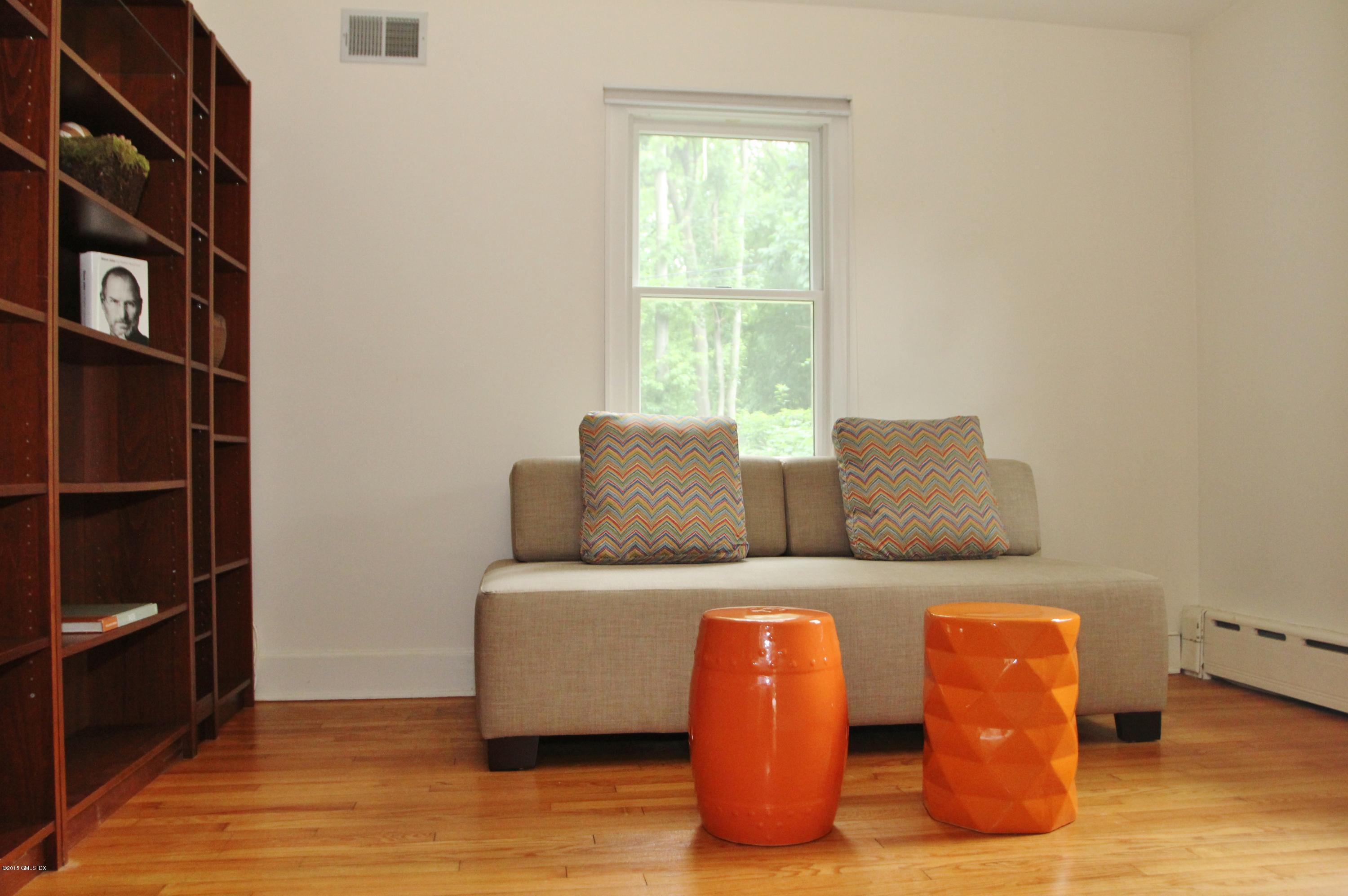 23 Dorchester Lane Riverside, CT 06878 - Photo 23 of 31 21 Den or 1st Floor Bedroom