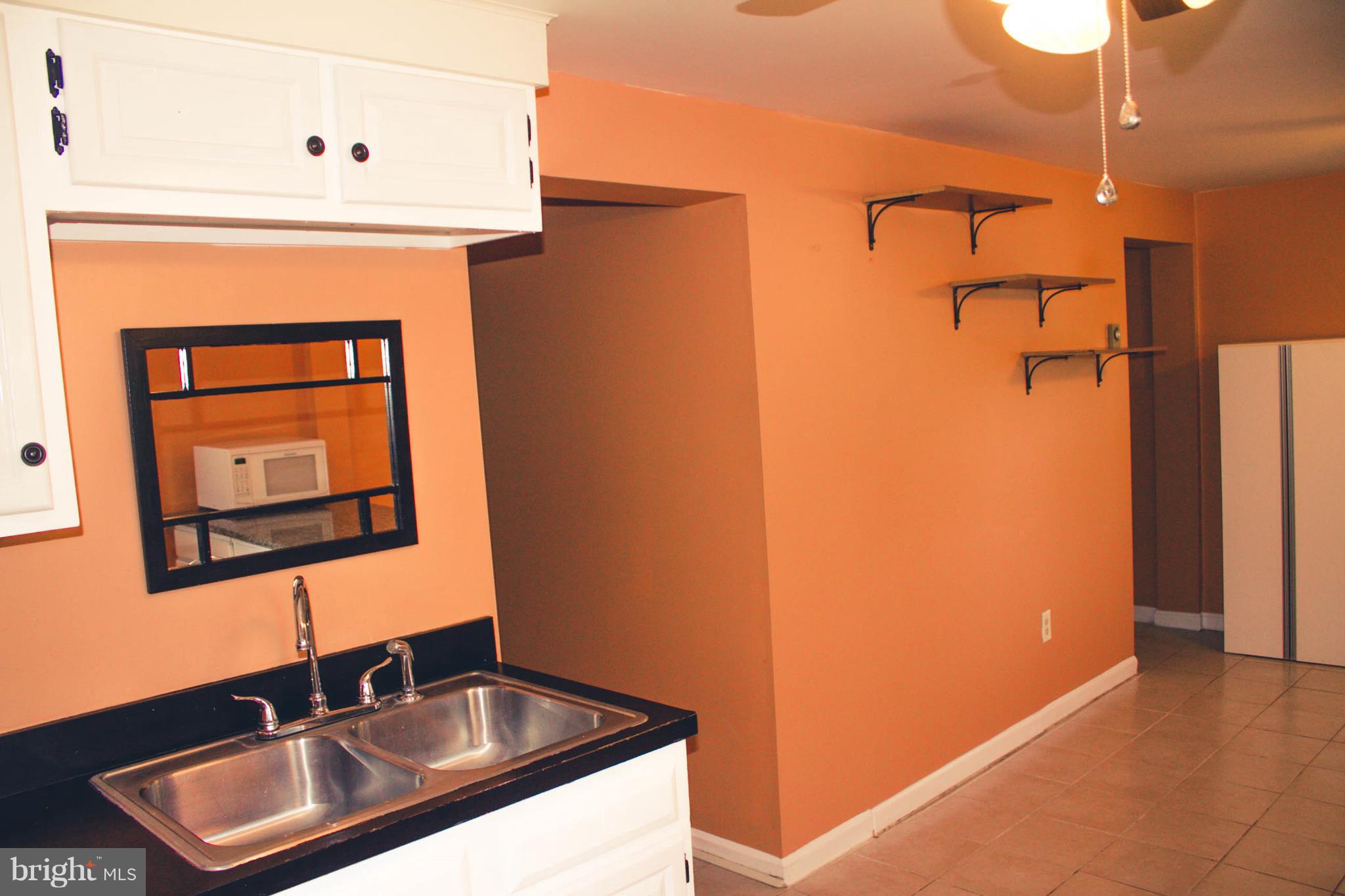 12268 Davis Road Remington, VA 22734 - Photo 18 of 31 Kitchen