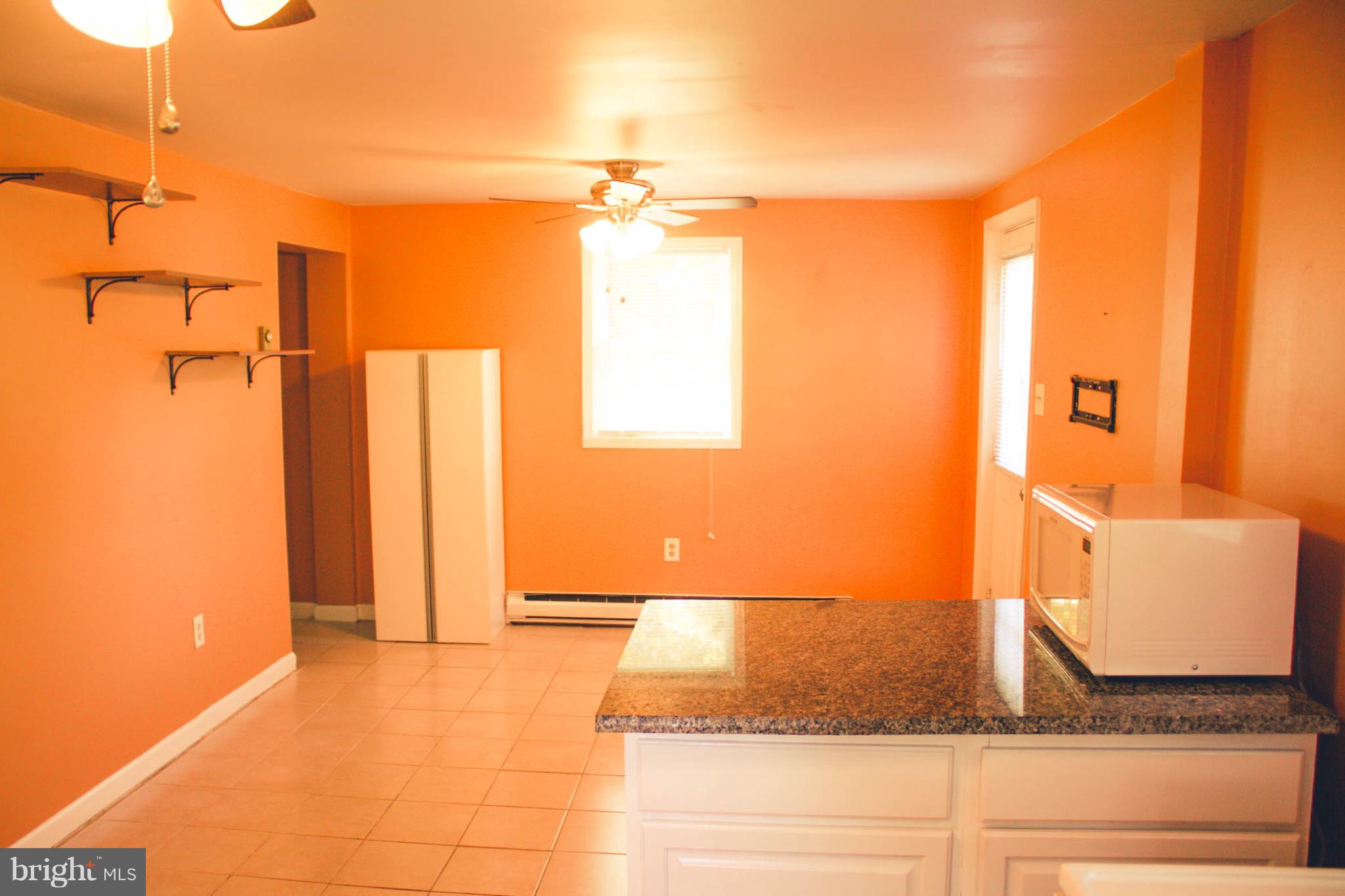 12268 Davis Road Remington, VA 22734 - Photo 19 of 31 Interior (General)