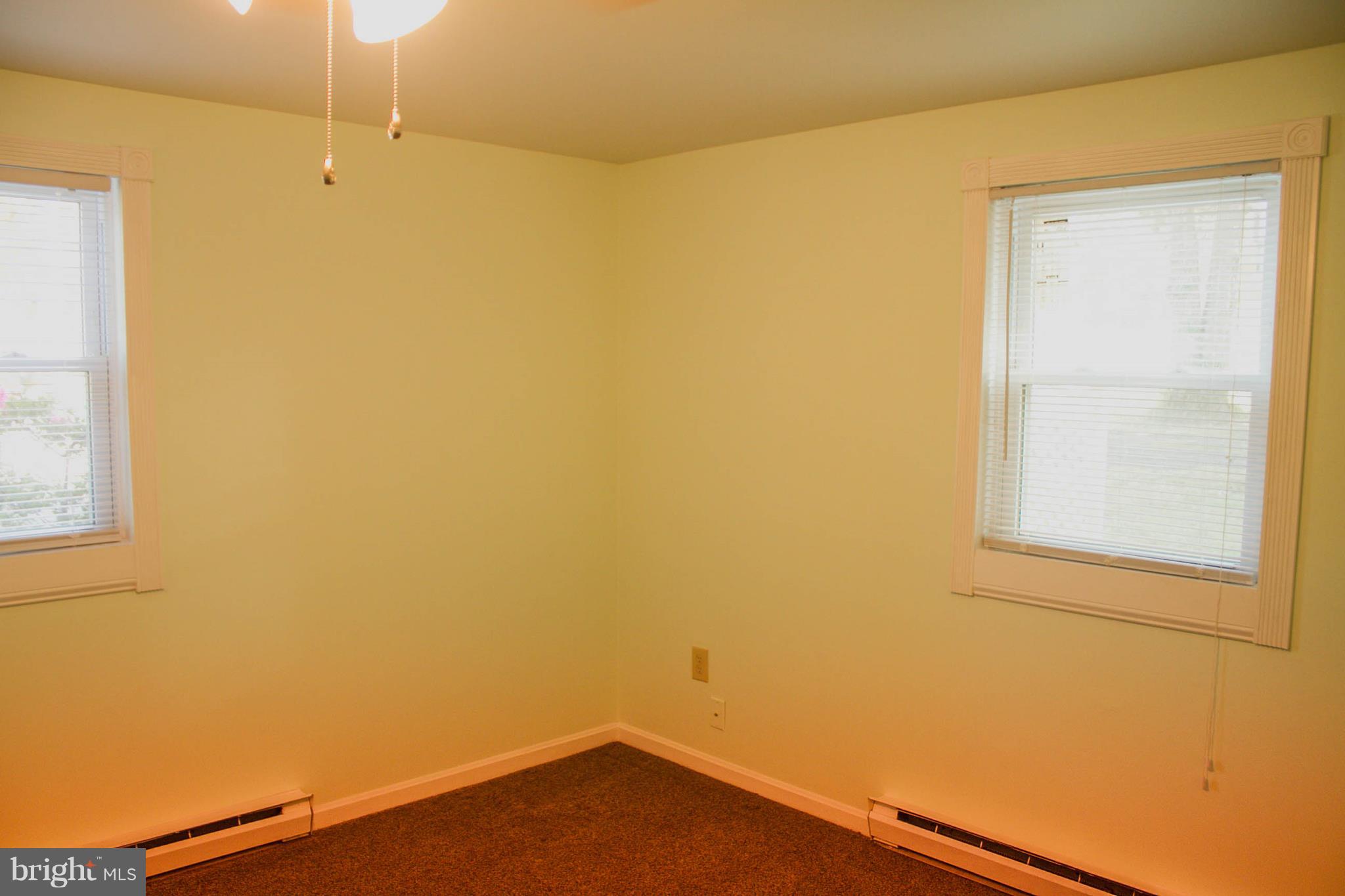 12268 Davis Road Remington, VA 22734 - Photo 23 of 31 Bedroom