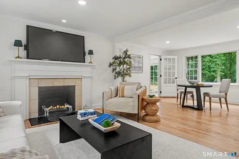 $895,000 | 222 Silver Hill Lane, Stamford, CT 06905