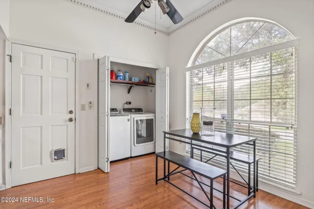a view of a livingroom with furniture window and outside view