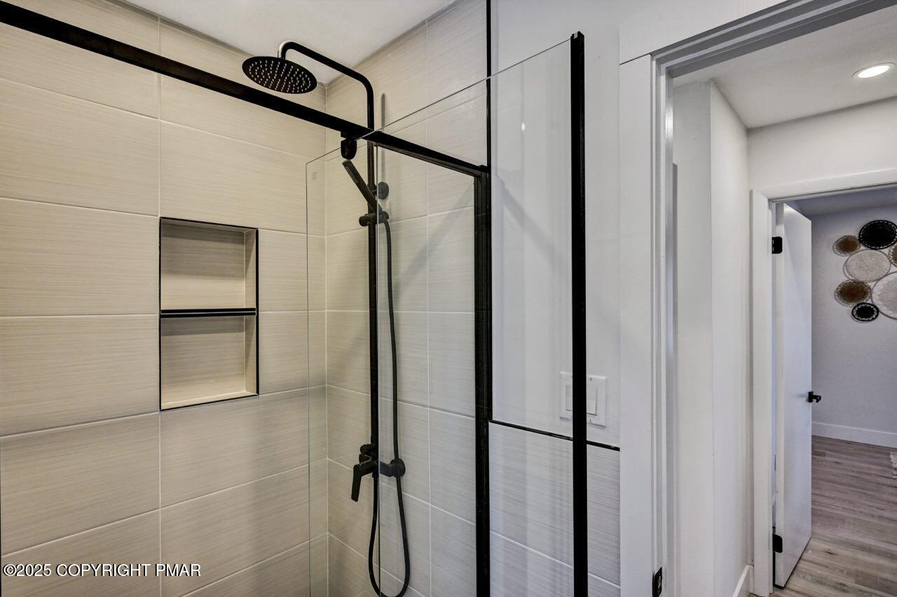 205 Winona Road Mount Pocono, PA 18344 - Photo 23 of 47 a bathroom with a shower