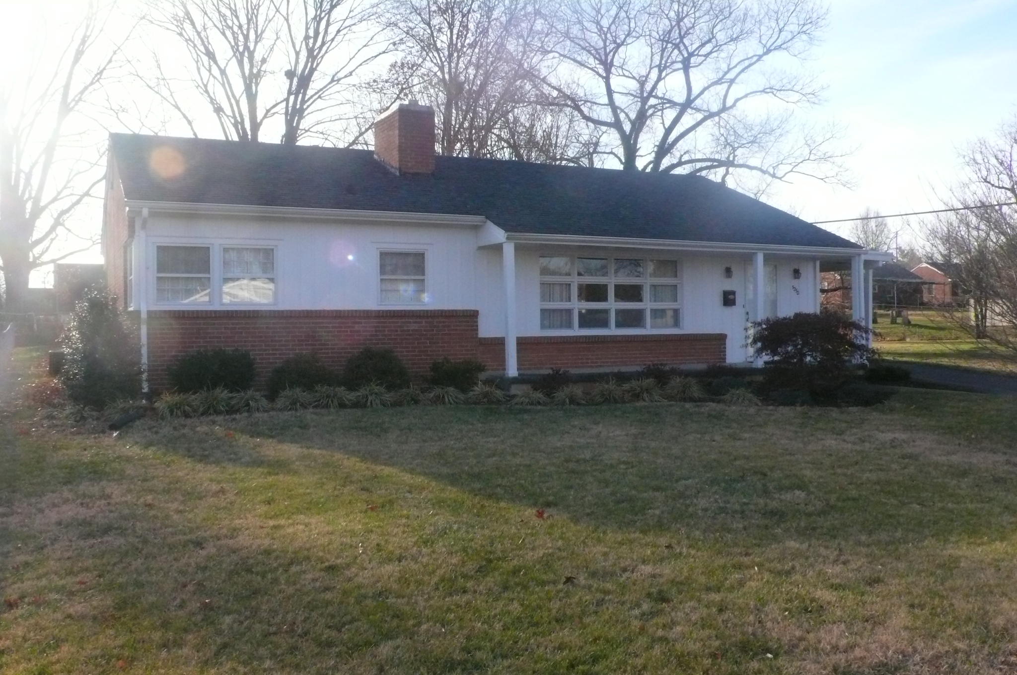 5250 Hawthorne Road Northwest Roanoke, VA 24012 - Photo 24 of 24 Front