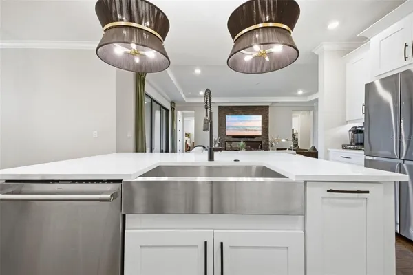 $975,000 | 4430 Pond Brook, Bradenton, FL 34211