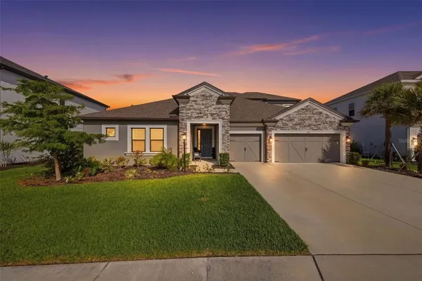$975,000 | 4430 Pond Brook, Bradenton, FL 34211
