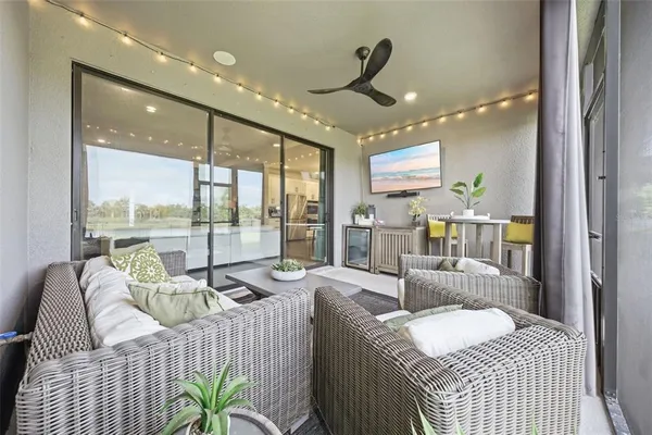 $975,000 | 4430 Pond Brook, Bradenton, FL 34211