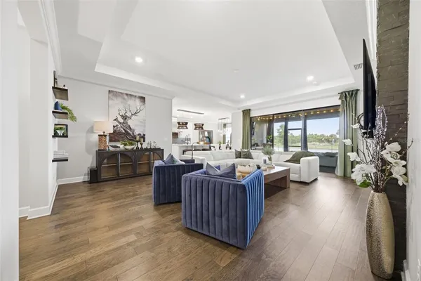 $975,000 | 4430 Pond Brook, Bradenton, FL 34211