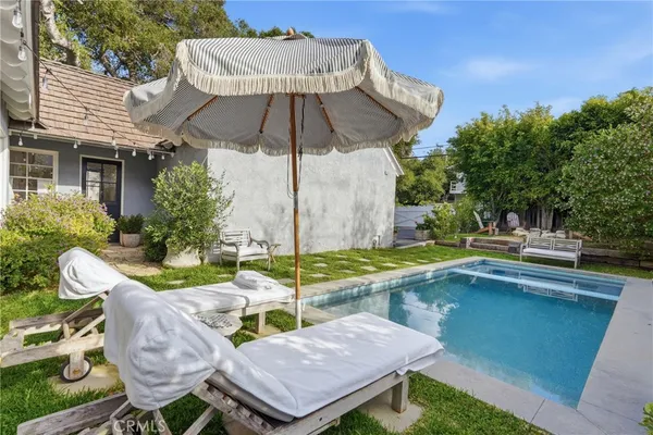$2,400,000 | 3932 Vía Nivel, Palos Verdes Estates, CA 90274
