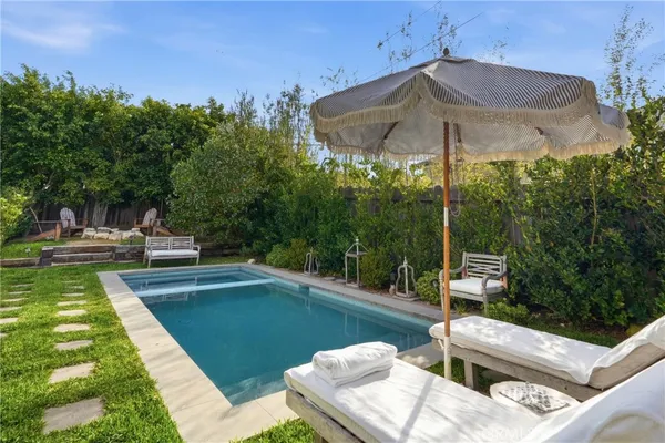 $2,400,000 | 3932 Vía Nivel, Palos Verdes Estates, CA 90274