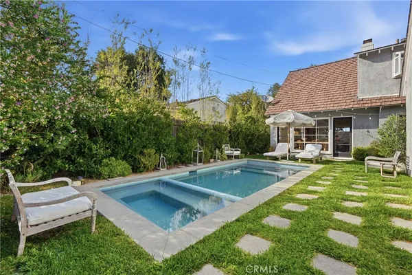 $2,400,000 | 3932 Vía Nivel, Palos Verdes Estates, CA 90274
