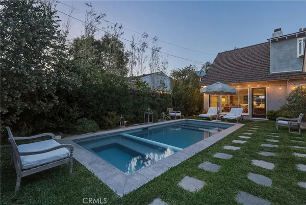 $2,400,000 | 3932 Vía Nivel, Palos Verdes Estates, CA 90274