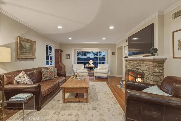 $2,400,000 | 3932 Vía Nivel, Palos Verdes Estates, CA 90274