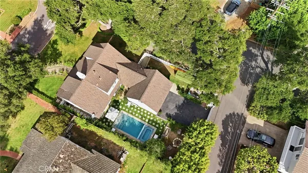 $2,400,000 | 3932 Vía Nivel, Palos Verdes Estates, CA 90274