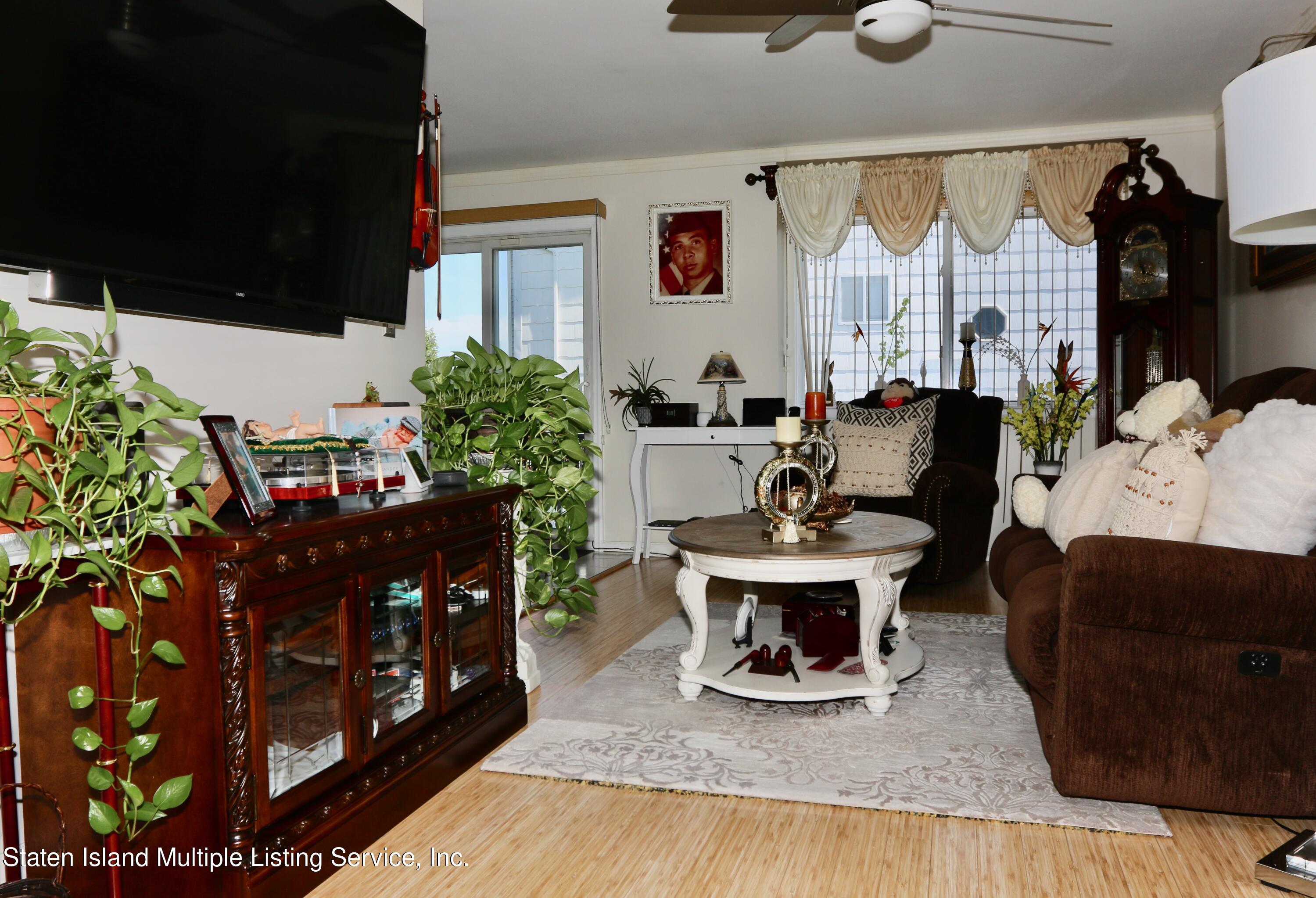 62 Sable Loop Staten Island, NY 10306 - Photo 5 of 15 62 Sable - 7