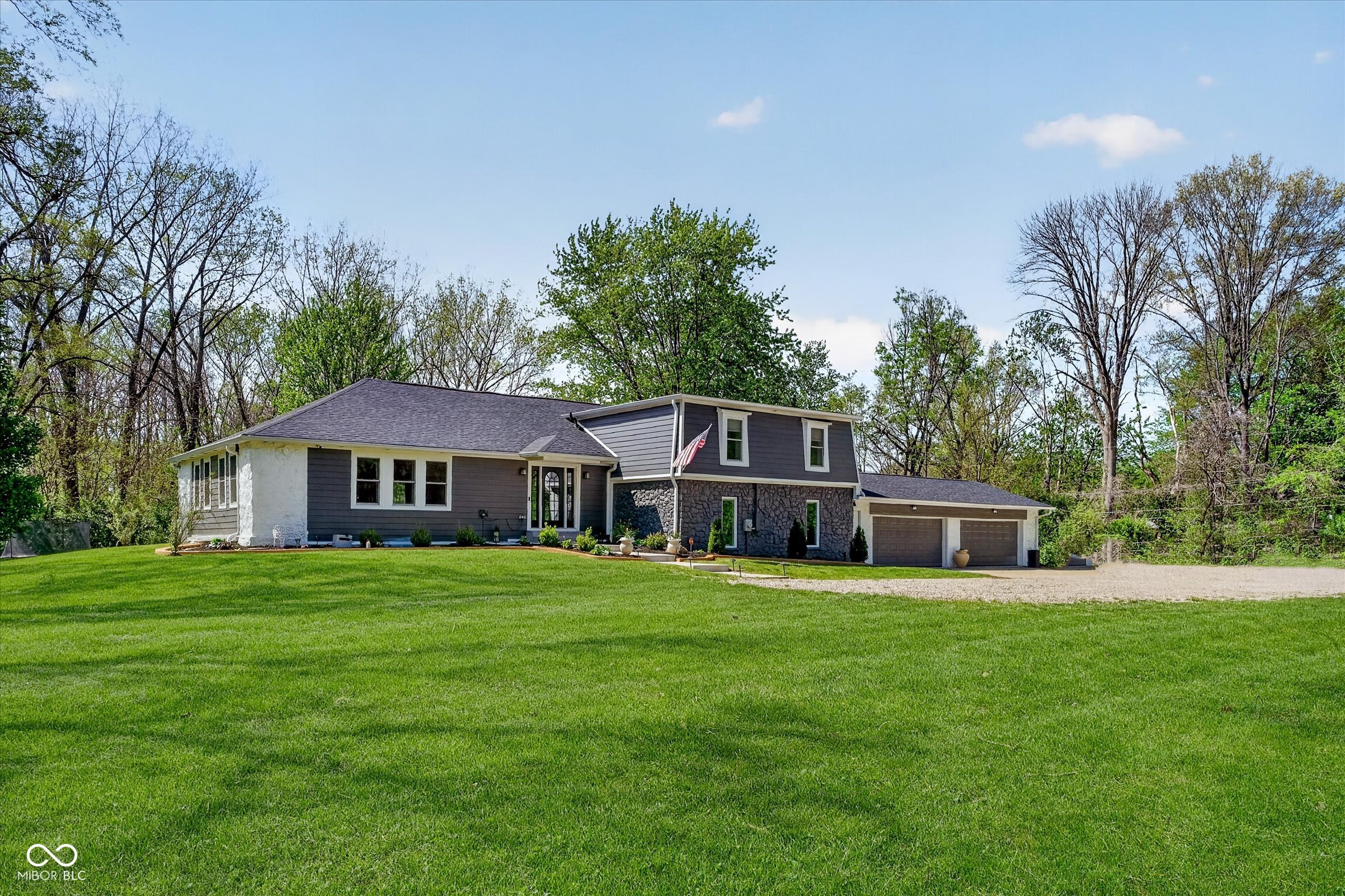 5726 Cooper Road Indianapolis, IN 46228 - Photo 2 of 65