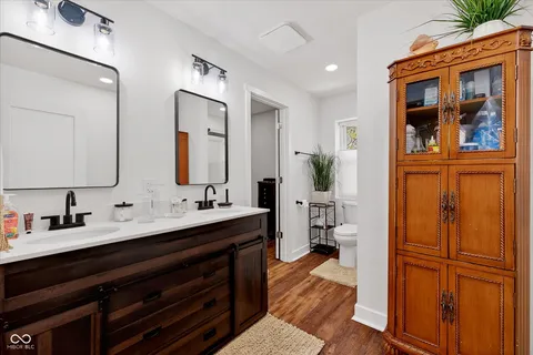$1,024,999 | 5726 Cooper Road, Indianapolis, IN 46228
