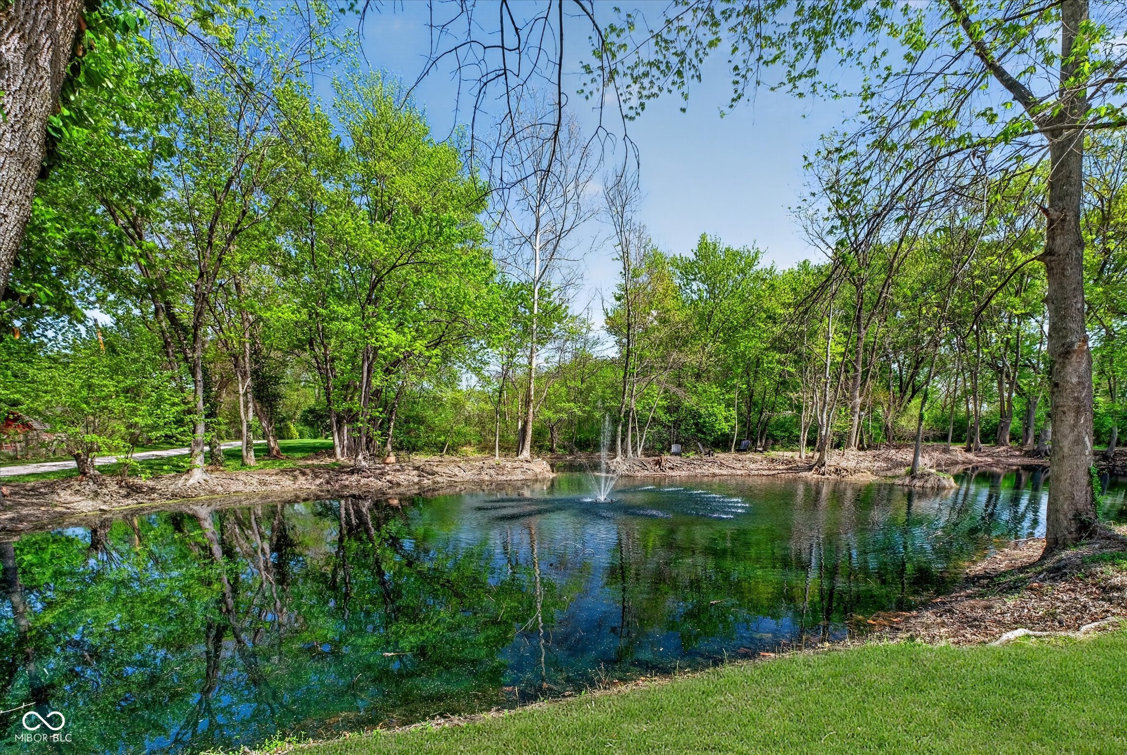 5726 Cooper Road Indianapolis, IN 46228 - Photo 5 of 65