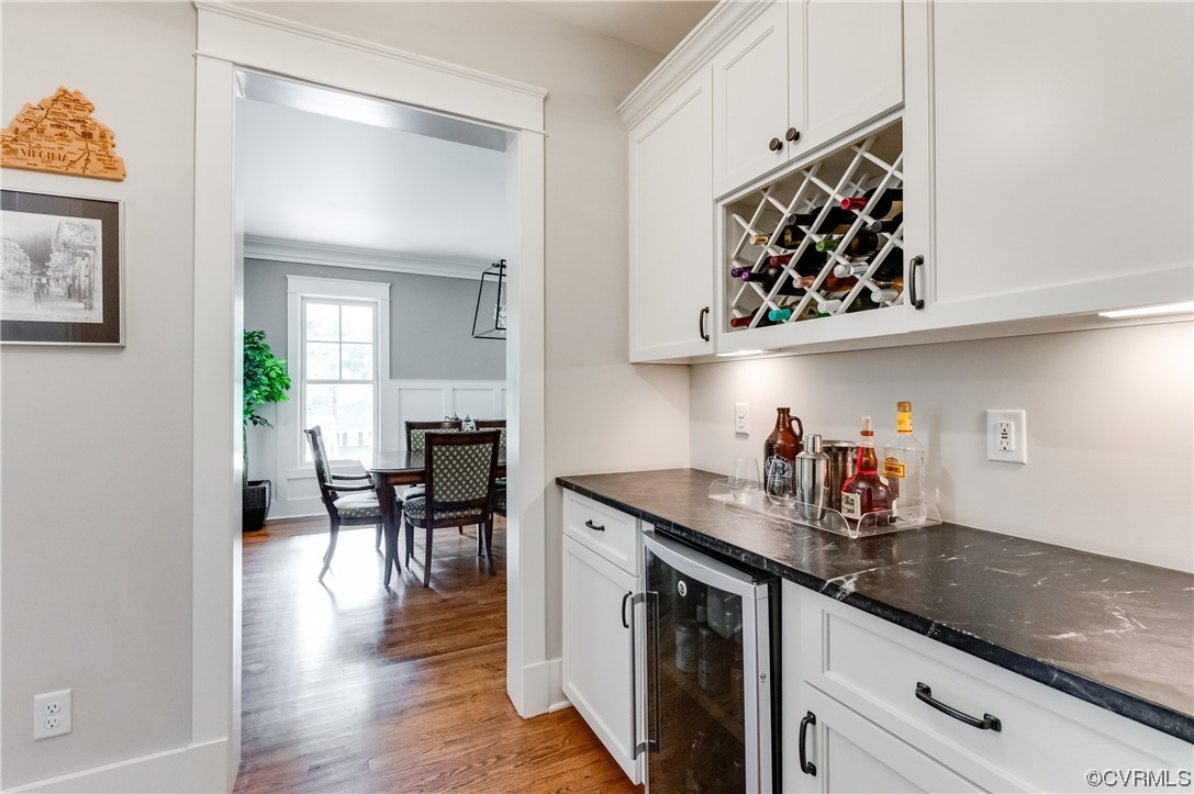 206 Running Cedar Lane Henrico, VA 23229 - Photo 14 of 33 a kitchen with stainless steel appliances granite countertop a sink and cabinets
