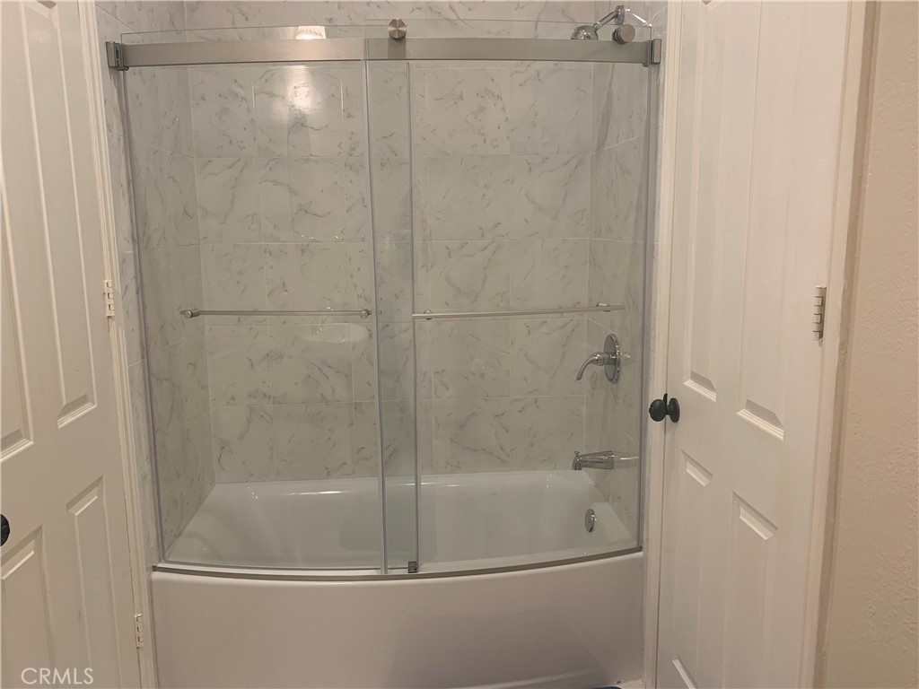 7907 Horizon View Drive Riverside, CA 92506 - Photo 27 of 58 Bathroom 1