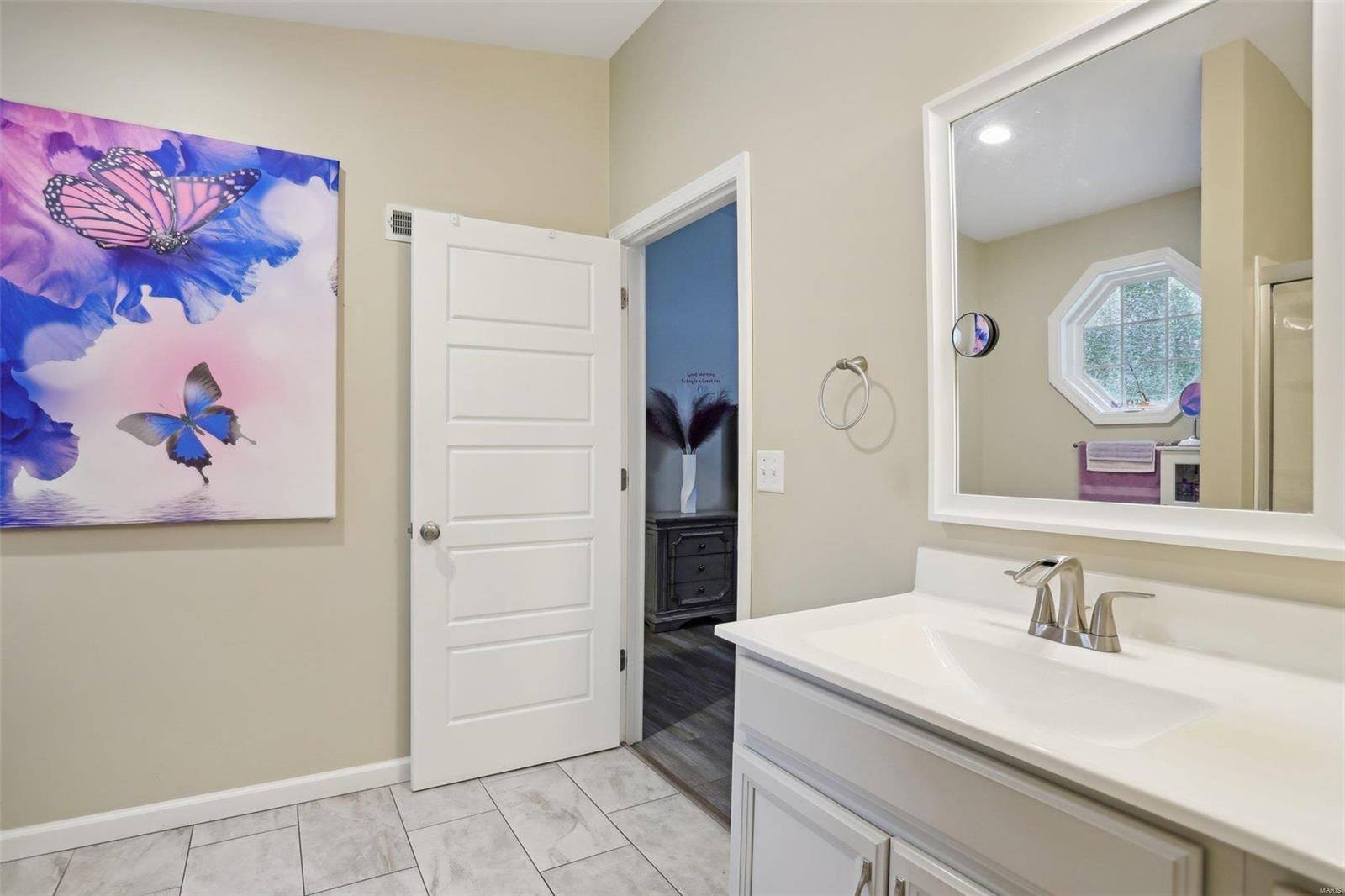 7 Belle Crest Drive Belleville, IL 62221 - Photo 23 of 48