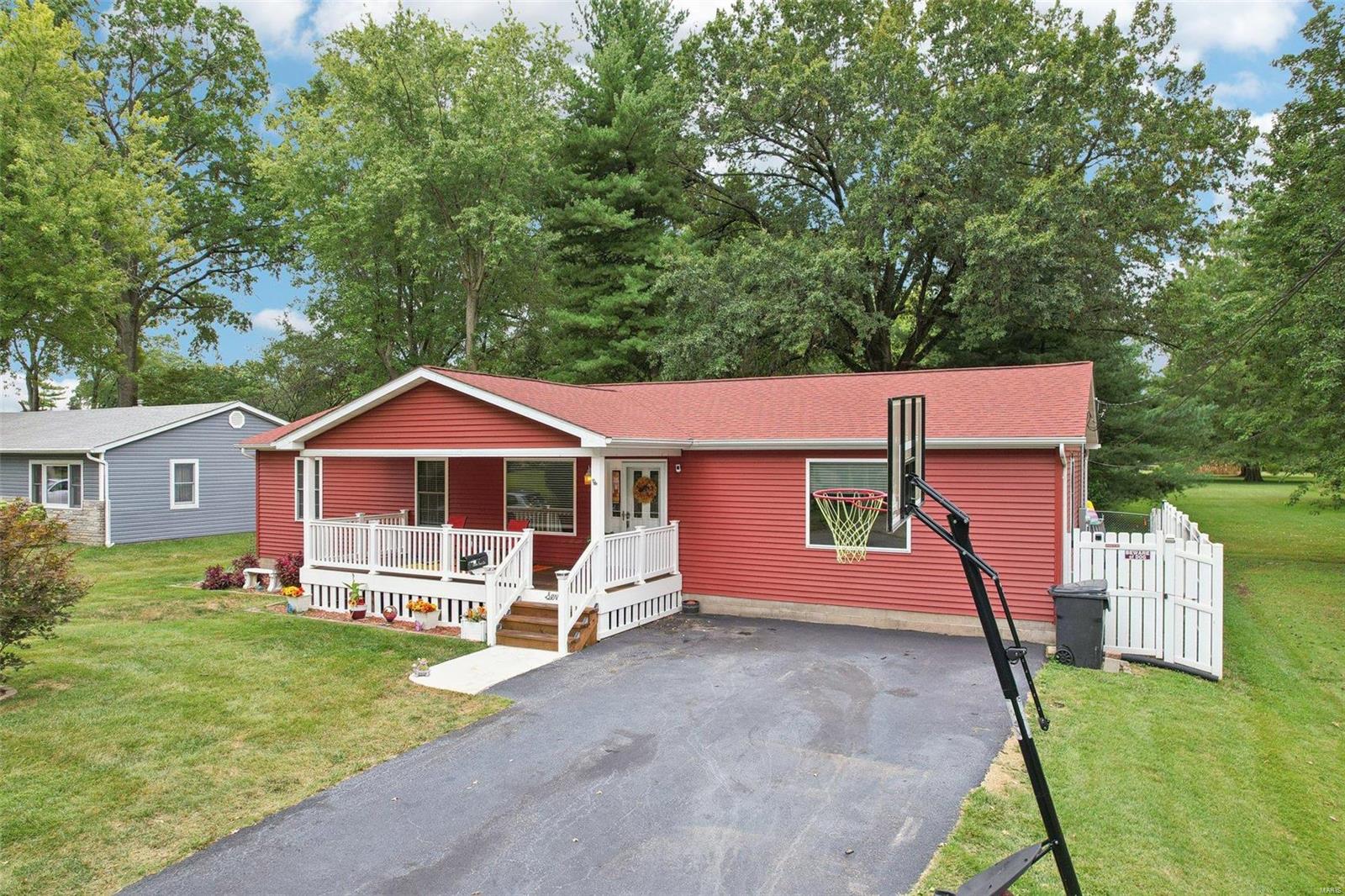 7 Belle Crest Drive Belleville, IL 62221 - Photo 38 of 48