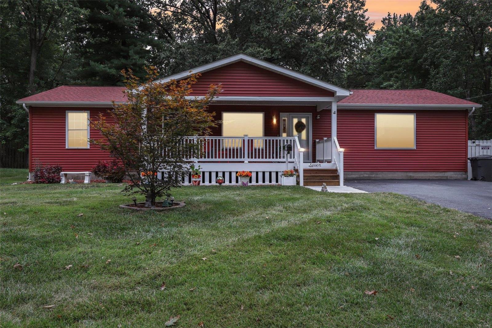 7 Belle Crest Drive Belleville, IL 62221 - Photo 46 of 48