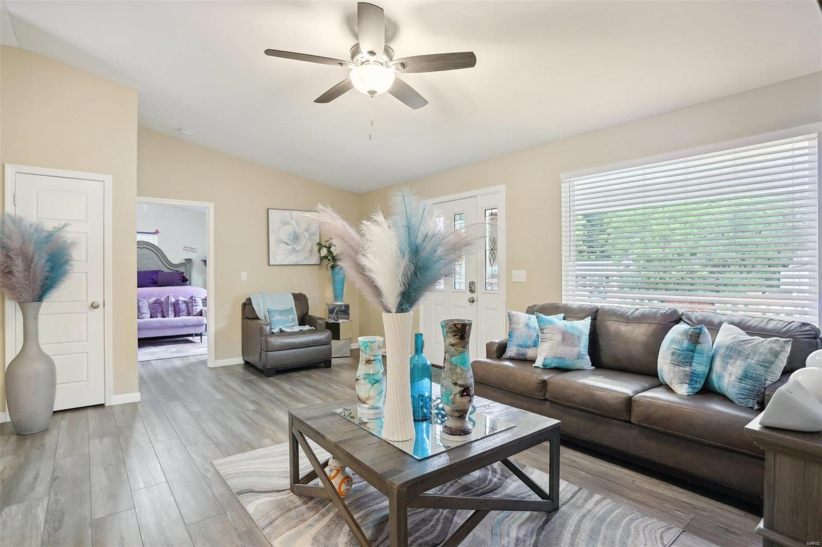 7 Belle Crest Drive Belleville, IL 62221 - Photo 9 of 48