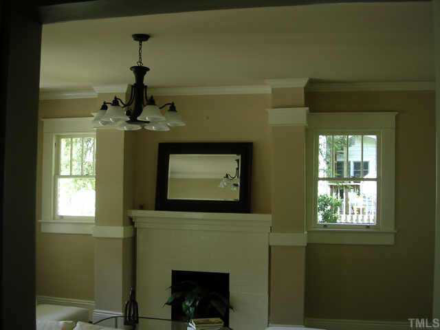 1837 White Oak Road Raleigh, NC 27608 - Photo 3 of 10 a front view of a house