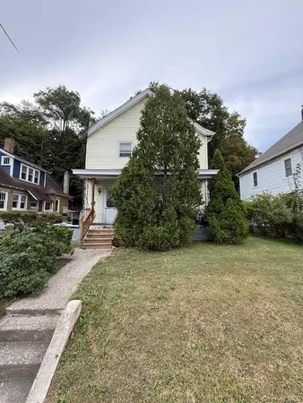 $279,999 | 86 Orange Avenue, Walden, NY 12586