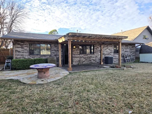 $2,500 | 802 Greenhaven Drive, Richardson, TX 75080
