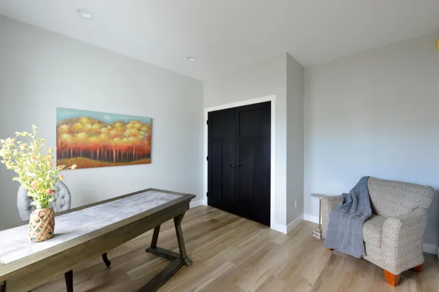 $673,000 | 4795 39th Street South, Fargo, ND 58104