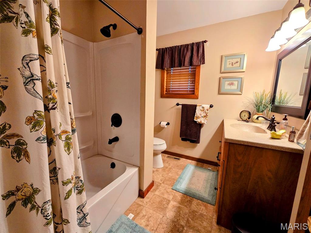 18133 Cincinnati Road Center, MO 63436 - Photo 38 of 48