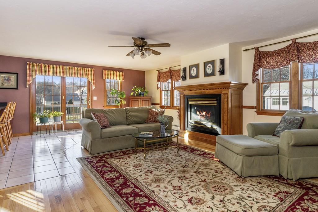 71 Winfield Road Holden, MA 01520 - Photo 11 of 23