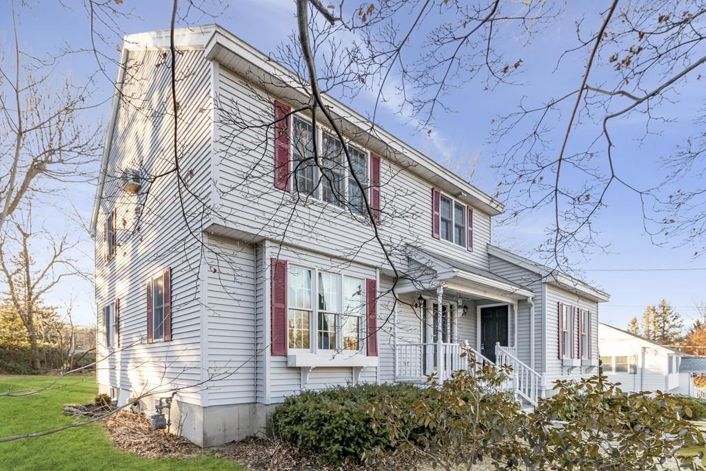 71 Winfield Road Holden, MA 01520 - Photo 2 of 23