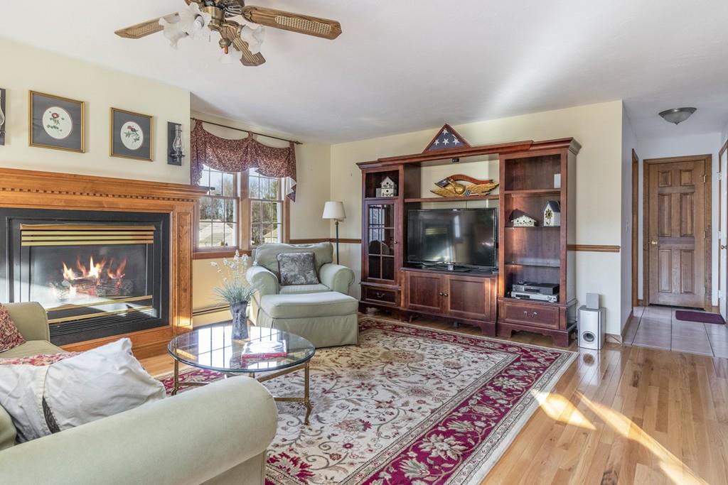 71 Winfield Road Holden, MA 01520 - Photo 10 of 23