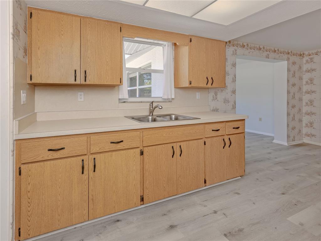 320 Pavonia Road Nokomis, FL 34275 - Photo 13 of 33 Gallery Image 13