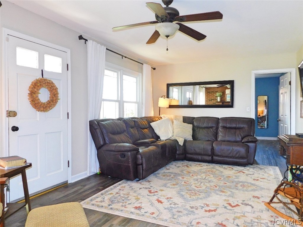 1926 Little Cub Road Pamplin, VA 23958 - Photo 11 of 32 a living room with furniture and a large window