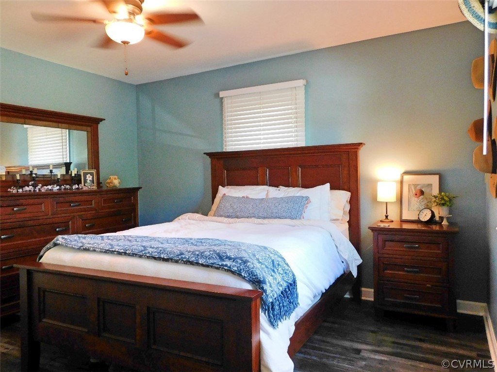 1926 Little Cub Road Pamplin, VA 23958 - Photo 12 of 32 a bedroom with a bed and a dresser